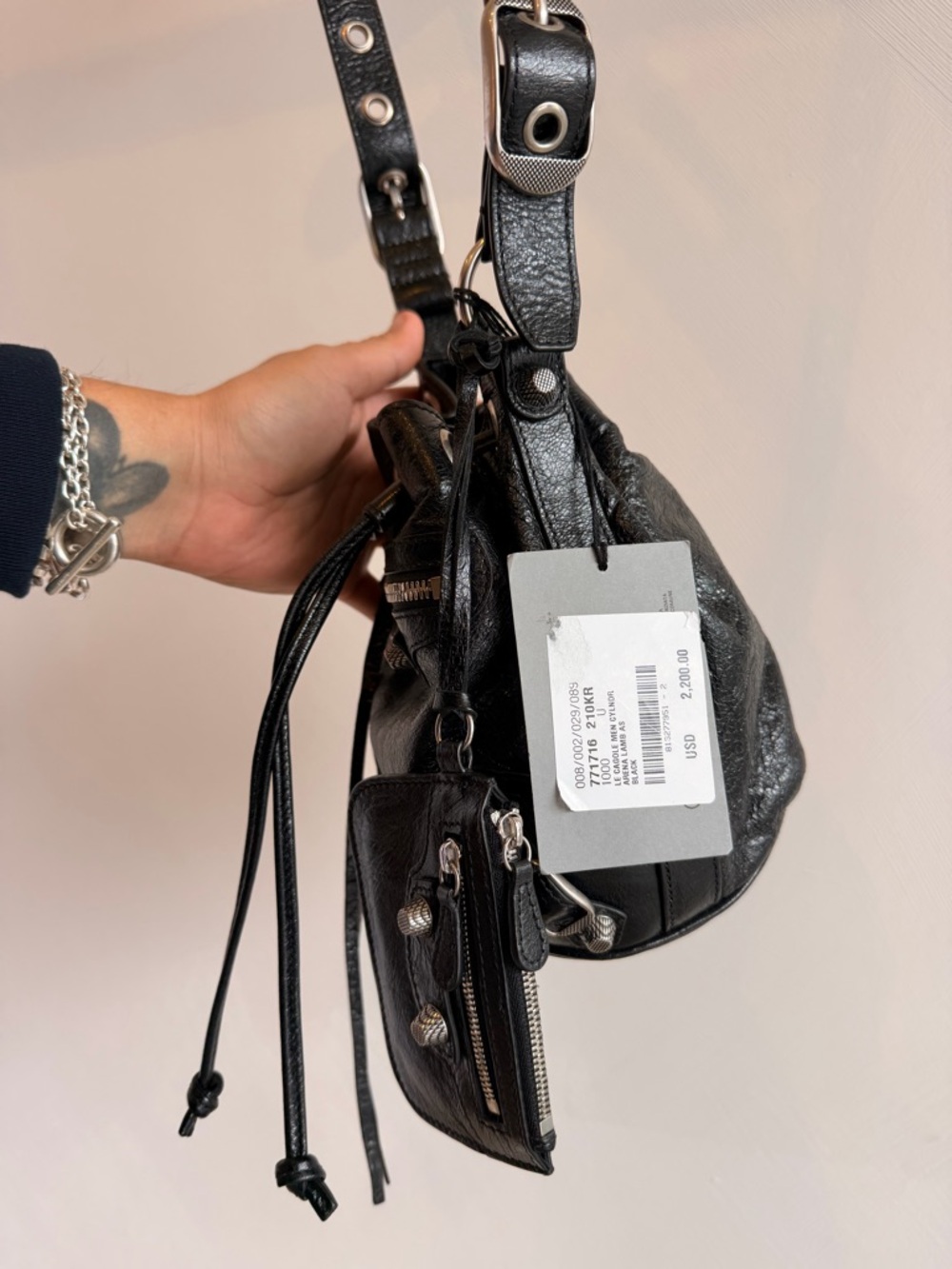 New Authentic Balenciaga Le Cagole XS Bucket Bag Lambskin Leather With Tags - Picture 9 of 16